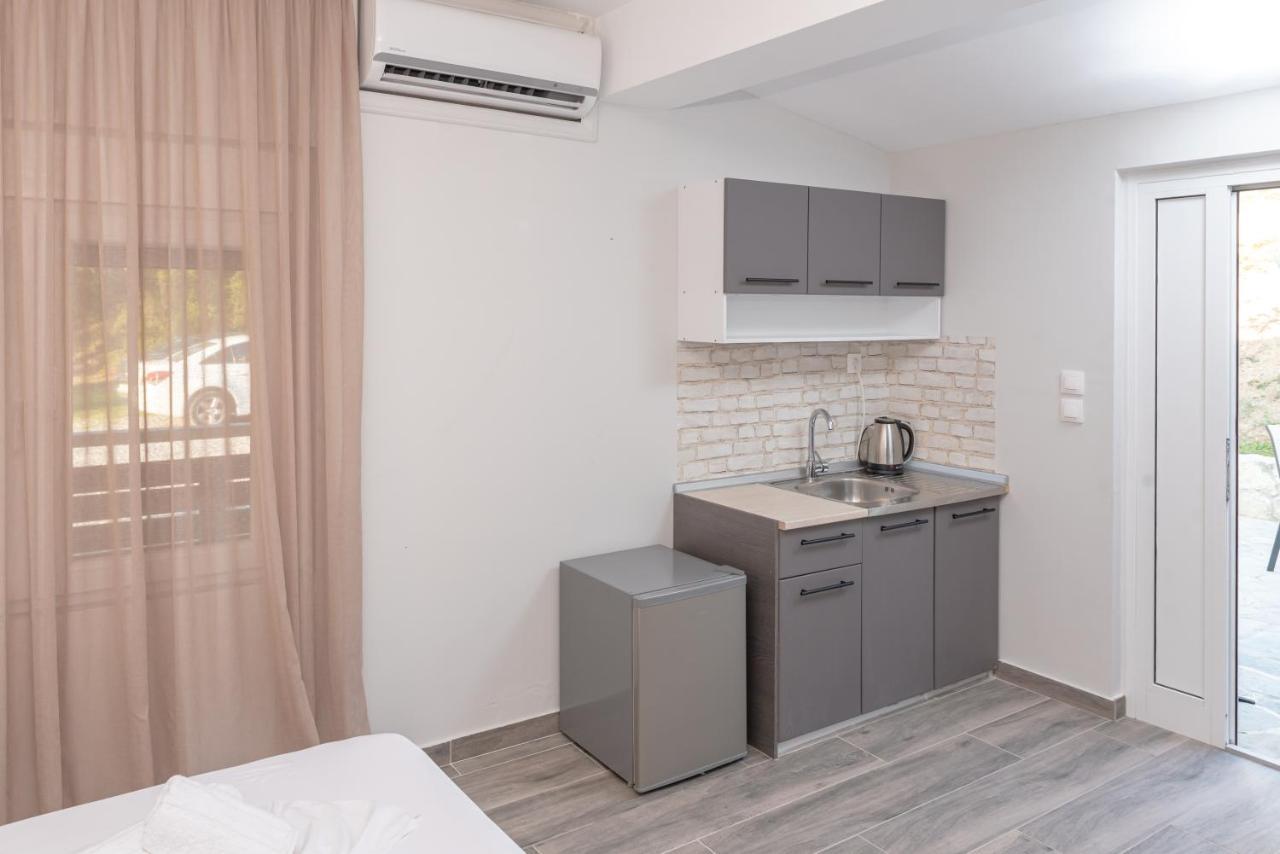Medusa Rooms Kallithea  Buitenkant foto