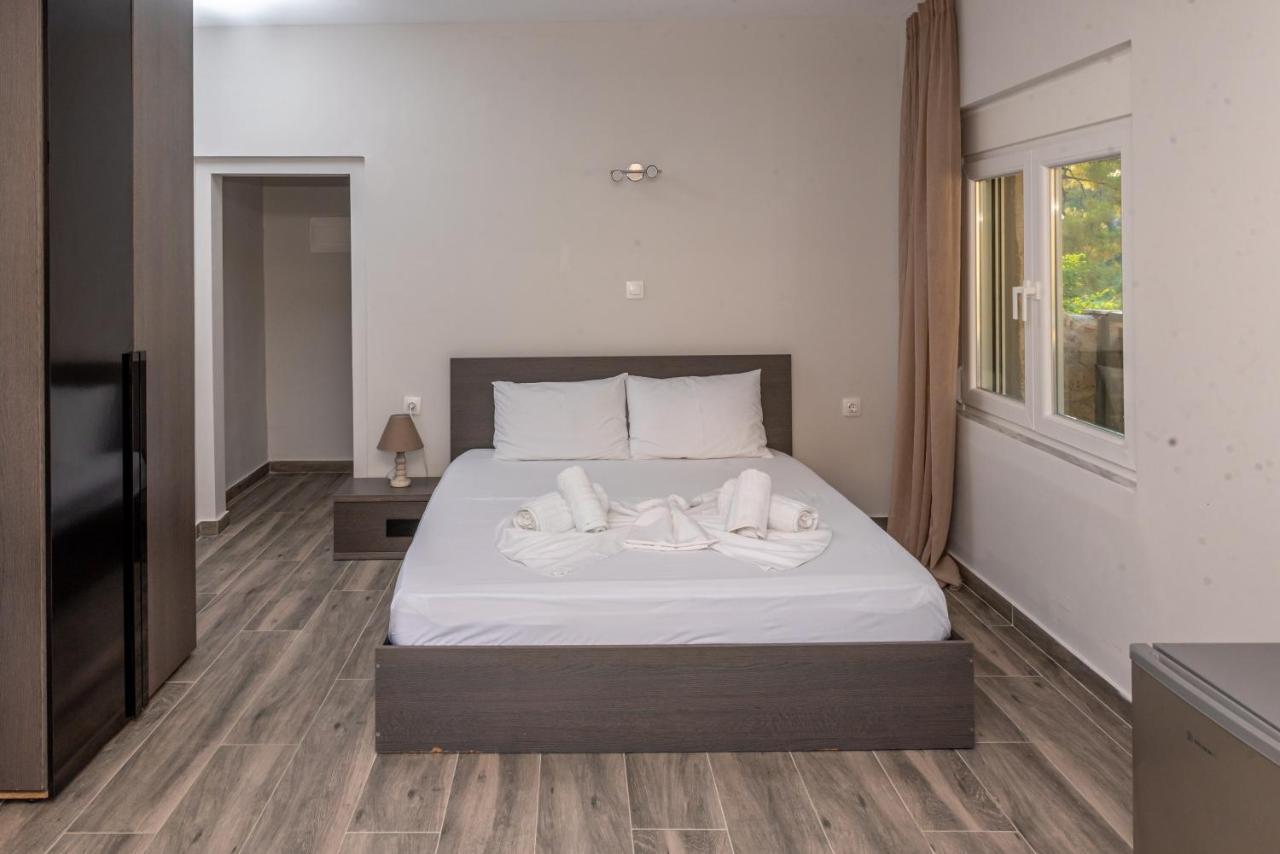 Medusa Rooms Kallithea  Buitenkant foto