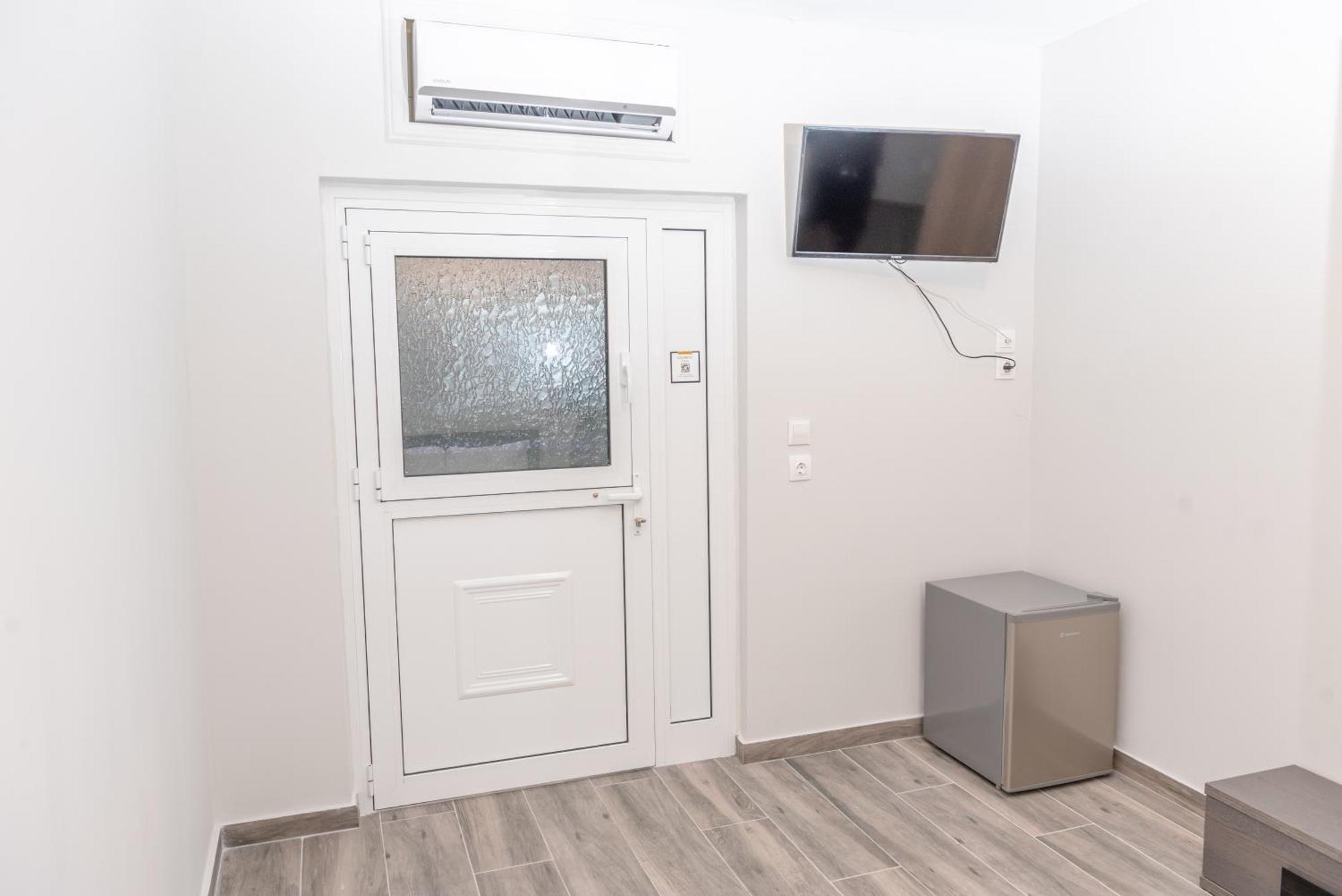 Medusa Rooms Kallithea  Buitenkant foto