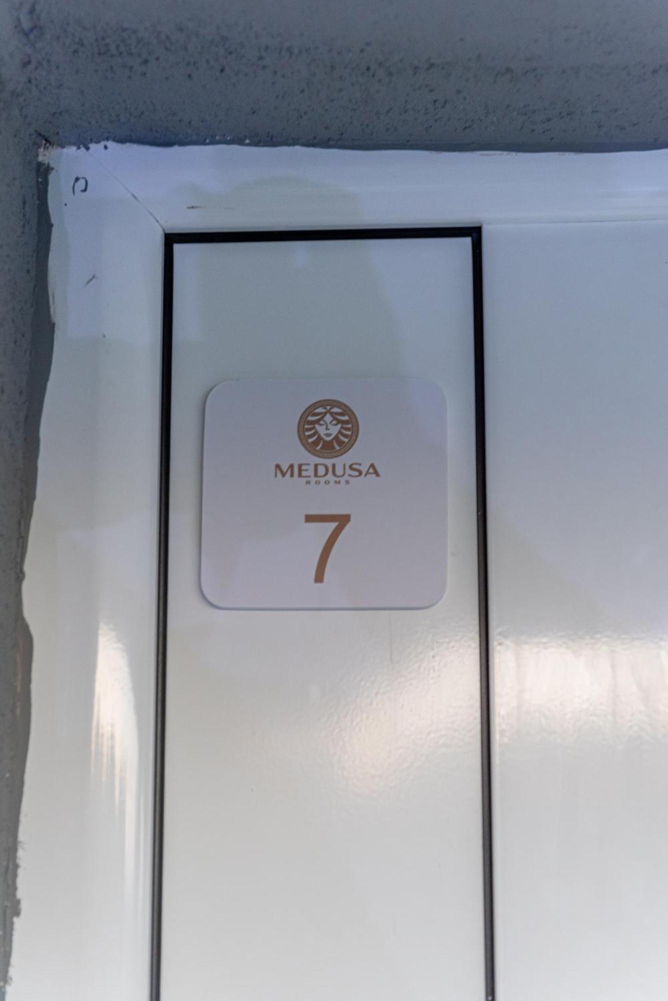 Medusa Rooms Kallithea  Buitenkant foto