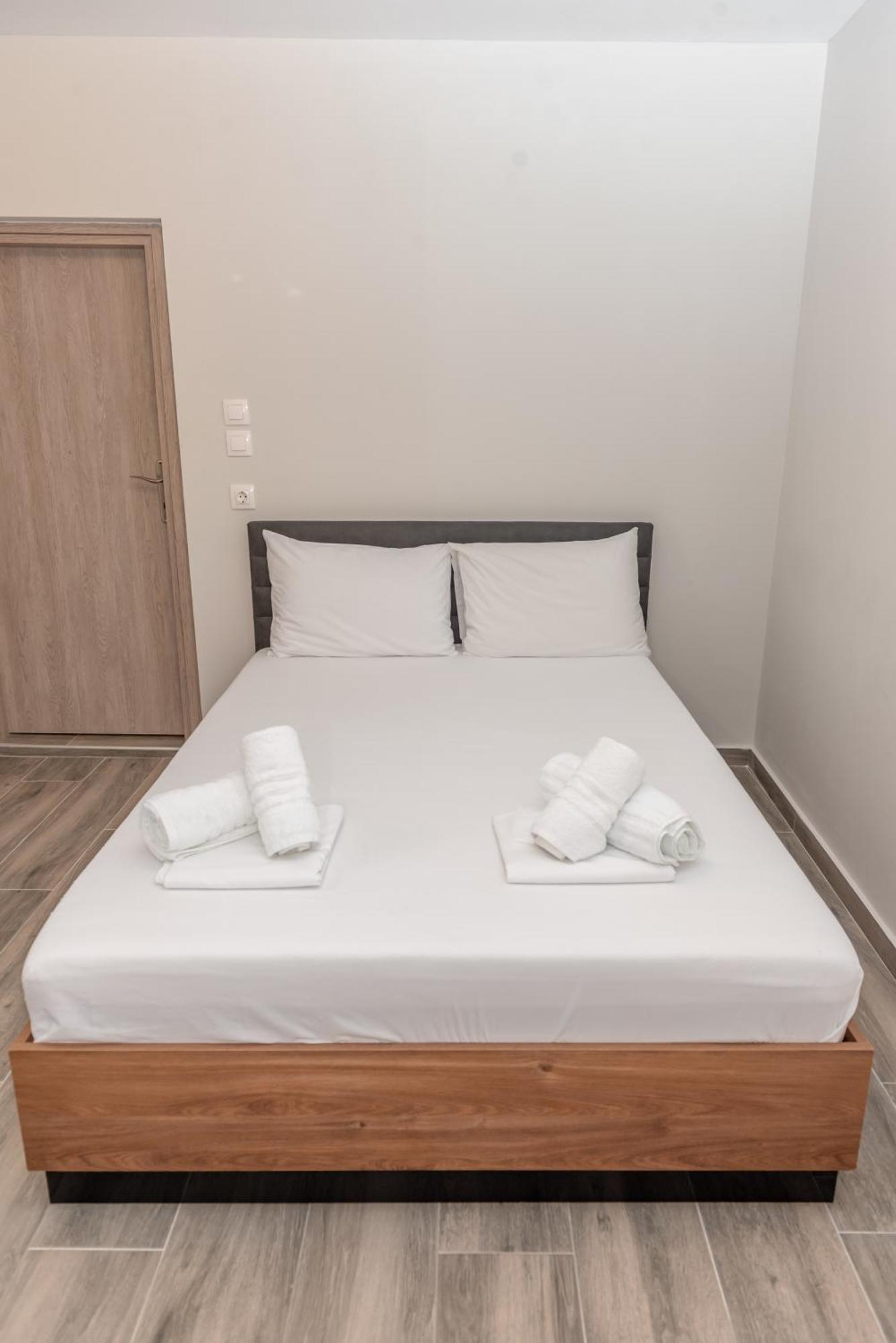 Medusa Rooms Kallithea  Buitenkant foto