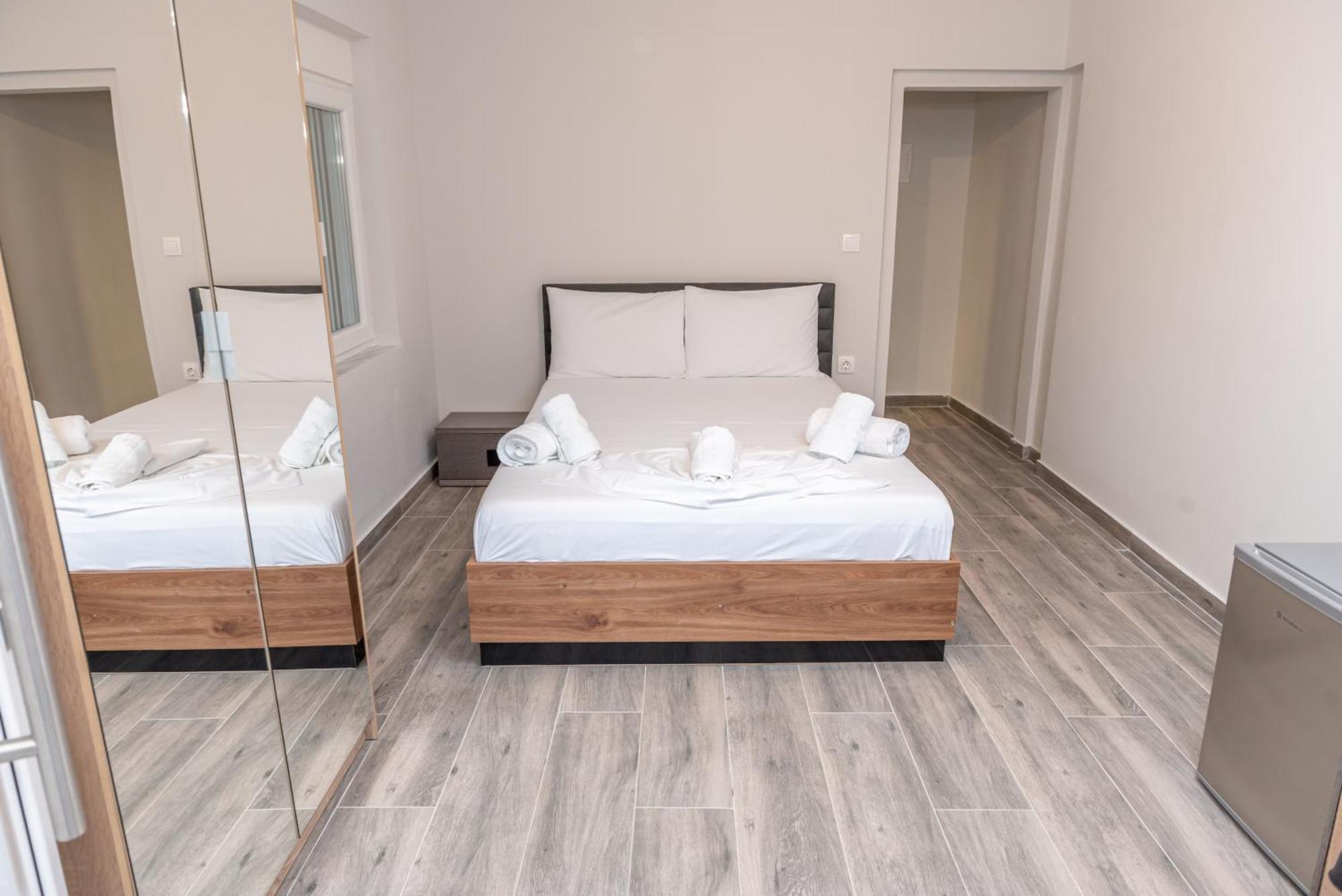 Medusa Rooms Kallithea  Buitenkant foto