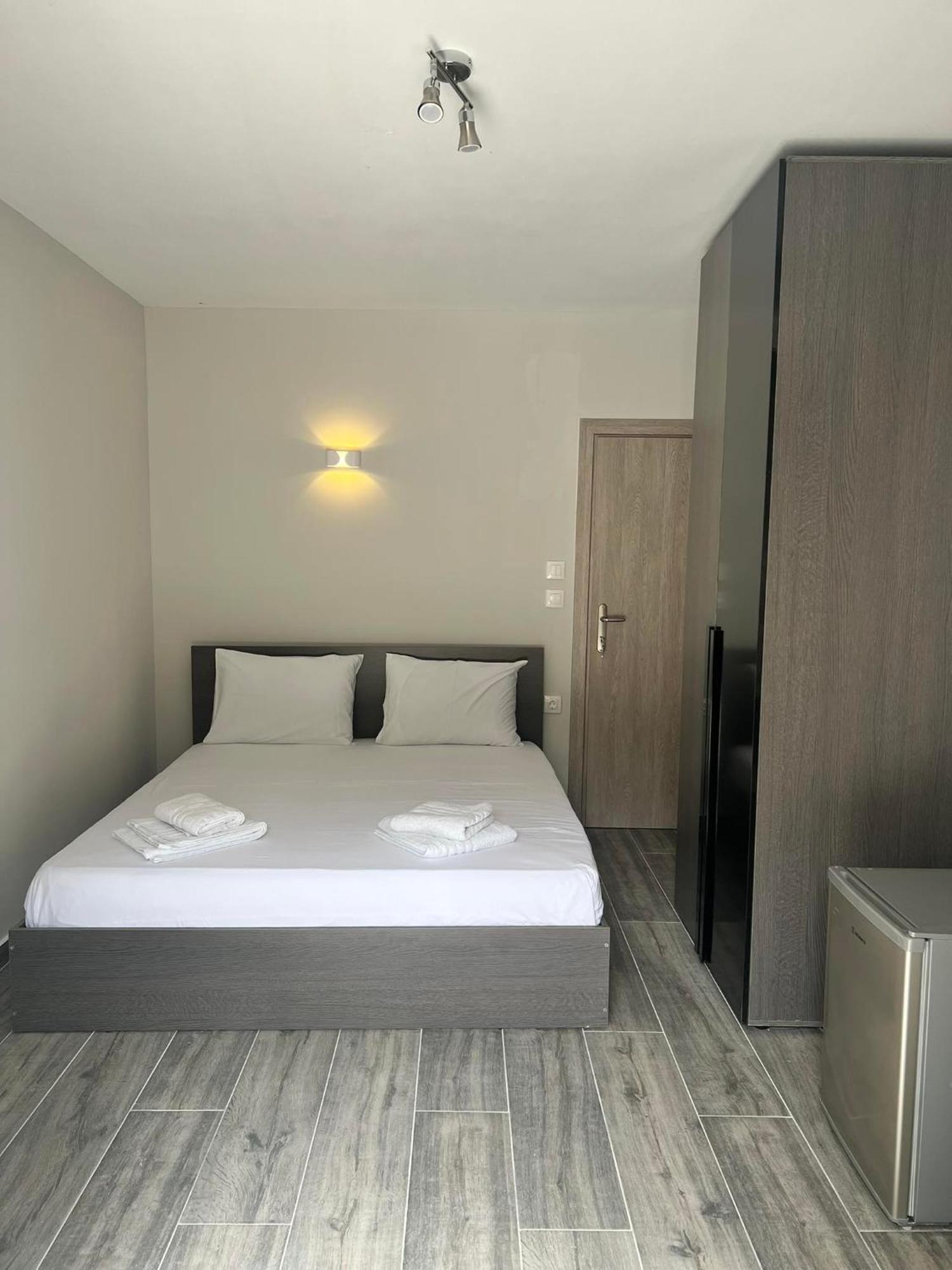 Medusa Rooms Kallithea  Buitenkant foto