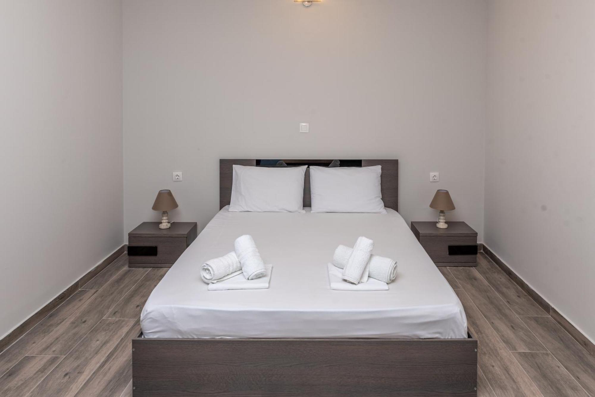 Medusa Rooms Kallithea  Buitenkant foto